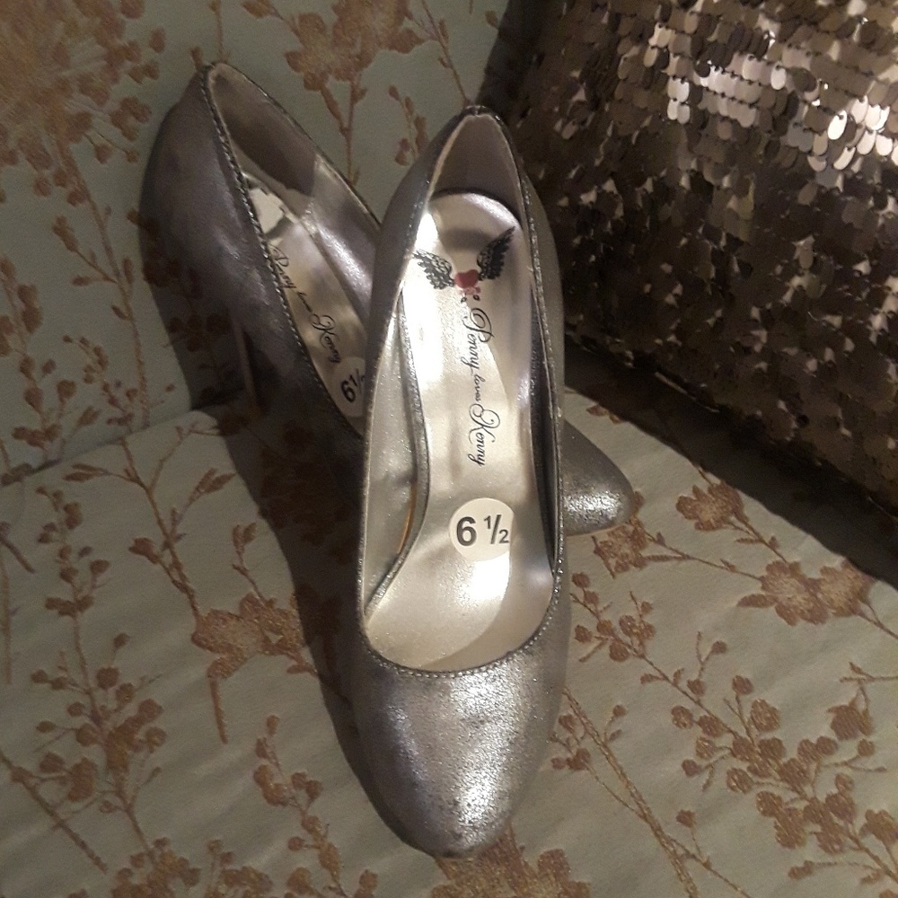 Penny Loves Kenny Silver Heels